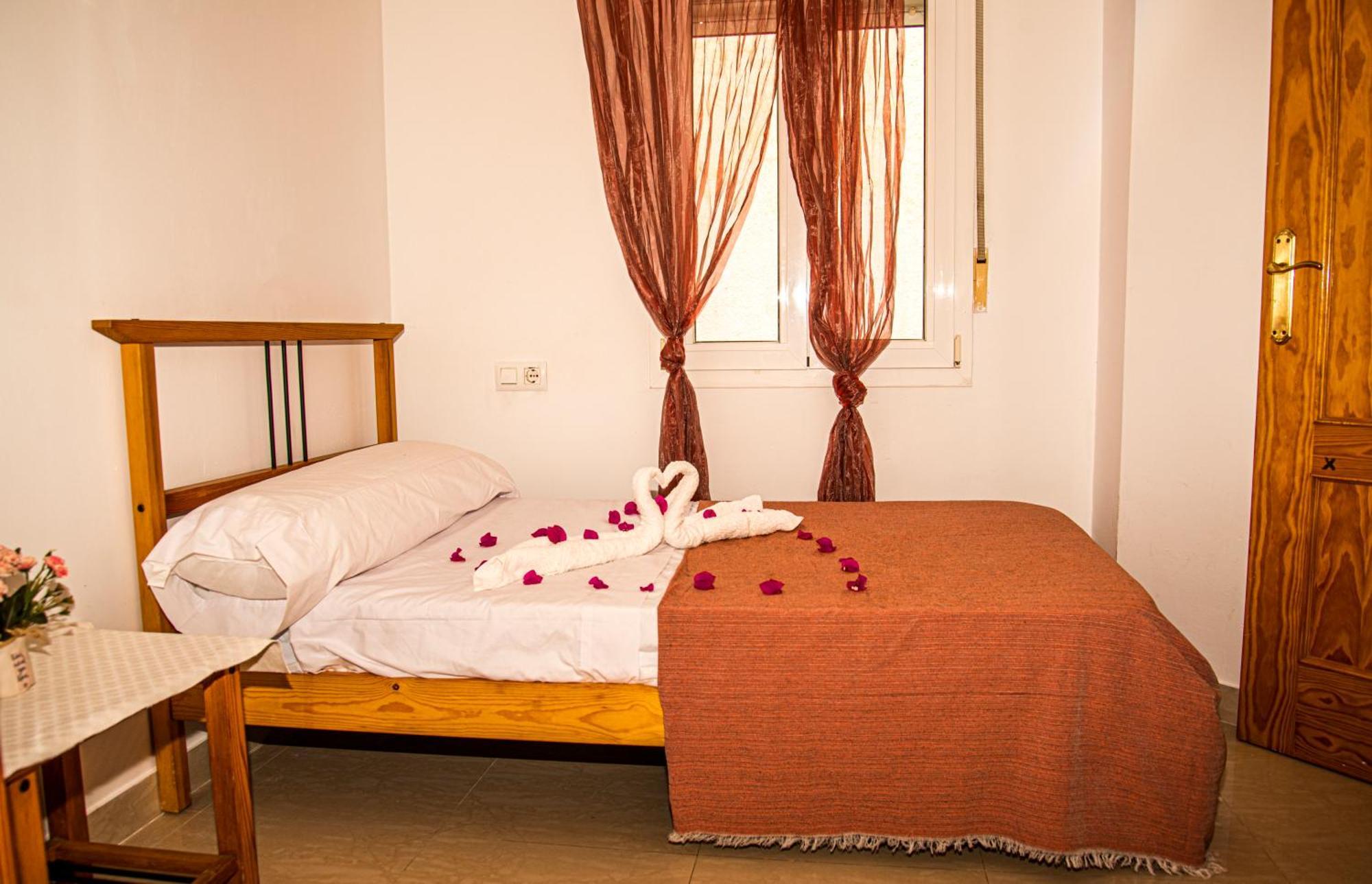 Apartamentos Catalina D تورري المظهر الخارجي الصورة
